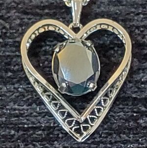 Sterling Silver 925 Filigree Heart Hematite Center Pendant and 16 Inch necklace
